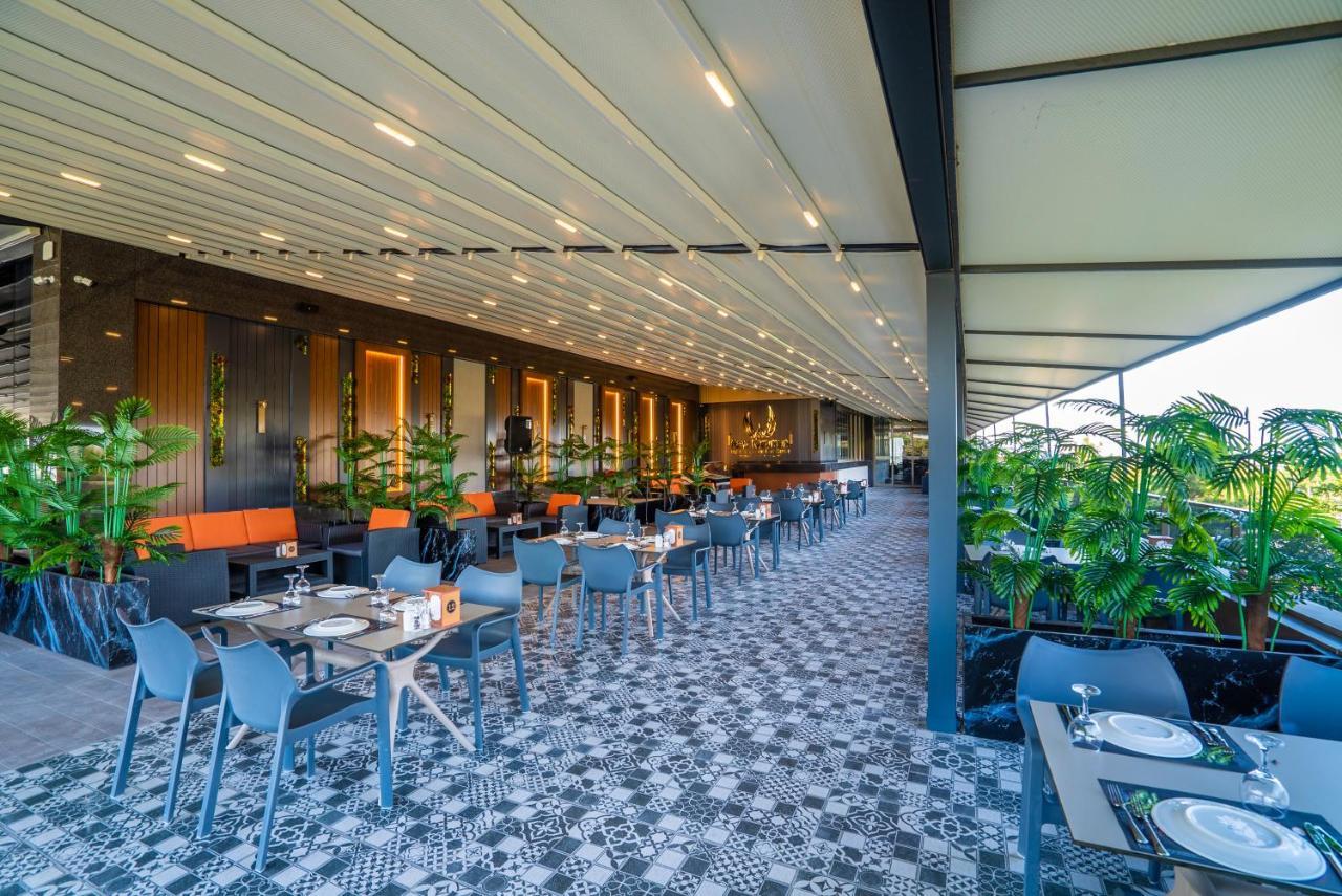 New Karaman Hotel Luaran gambar